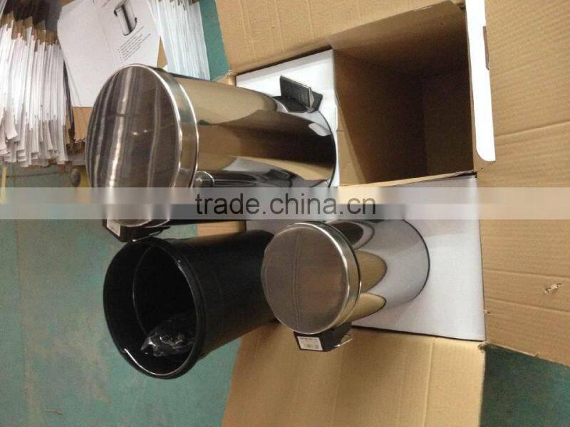 Stainless Steel Foot Pedal Waste Bin/ Dustbins