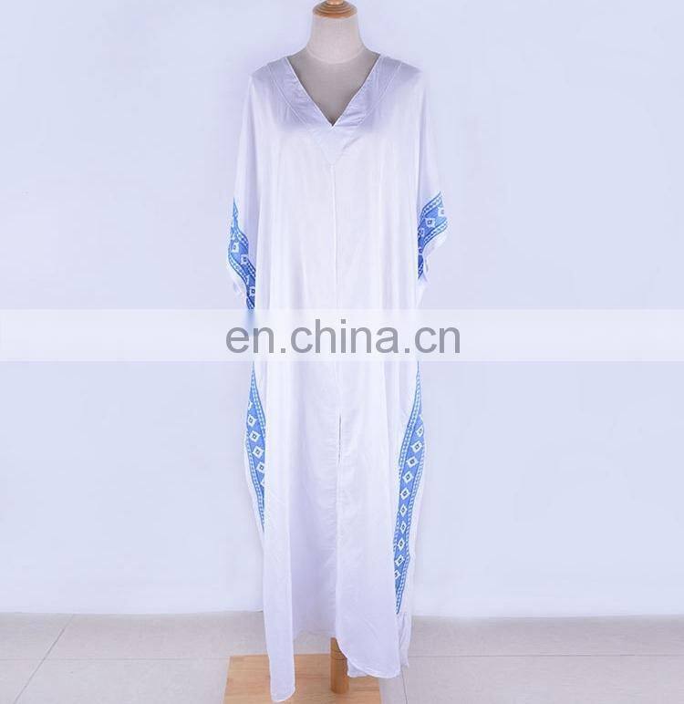 2019 Casual V-Neck Bats Sleeve Side Split Beach Kaftan Loose Summer Dress White Cotton Tunic Women Street Wear Maxi Dress