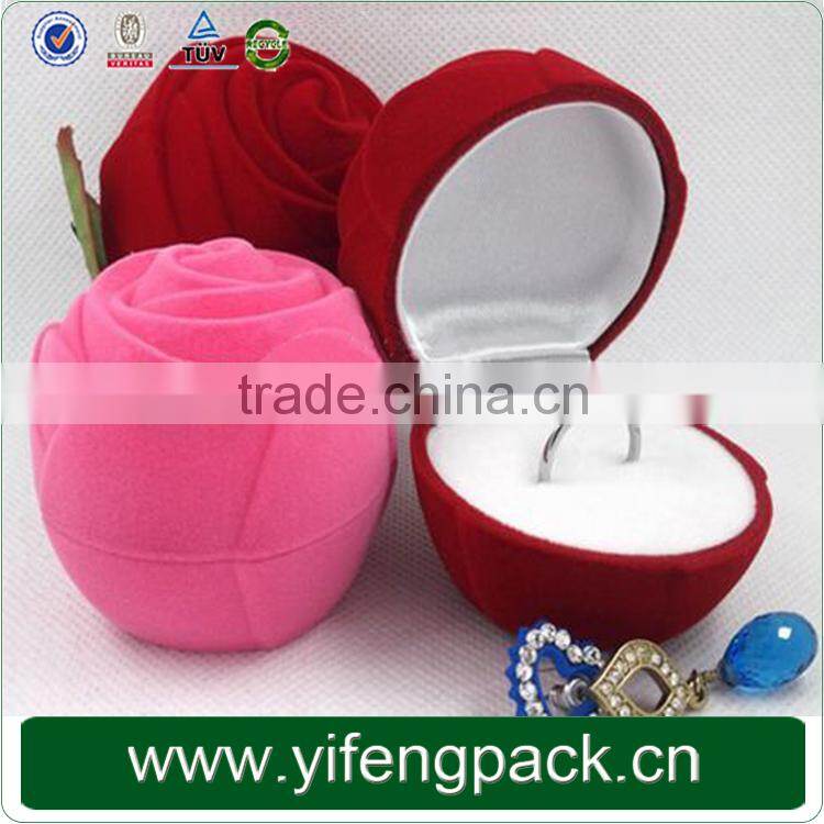 Alibaba China Customized Elegant Luxury Flocking Jewellery Box