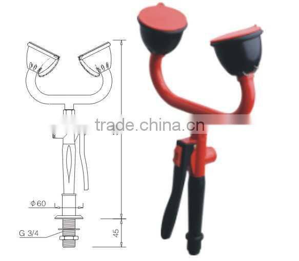 Portable eye washer stations