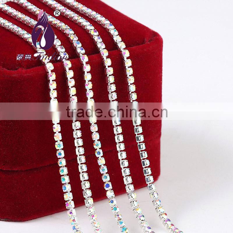 SS12( 3.0-3.2mm) gold Rhinestone cup chain for Bags ,Shoes,Belt,Garment Decoration Etc