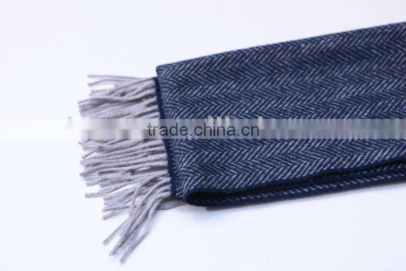 HERRINGBONE WOOLEN FABRIC SCARF