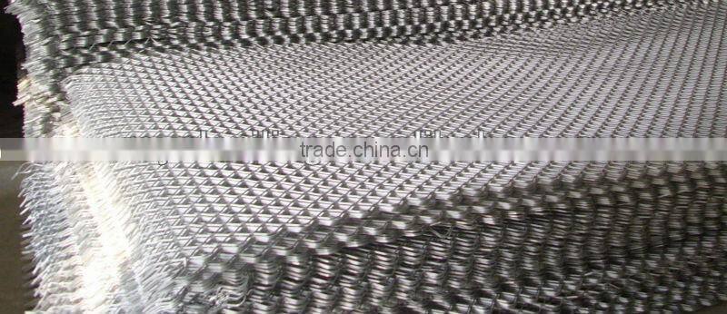 White aluminum mesh
