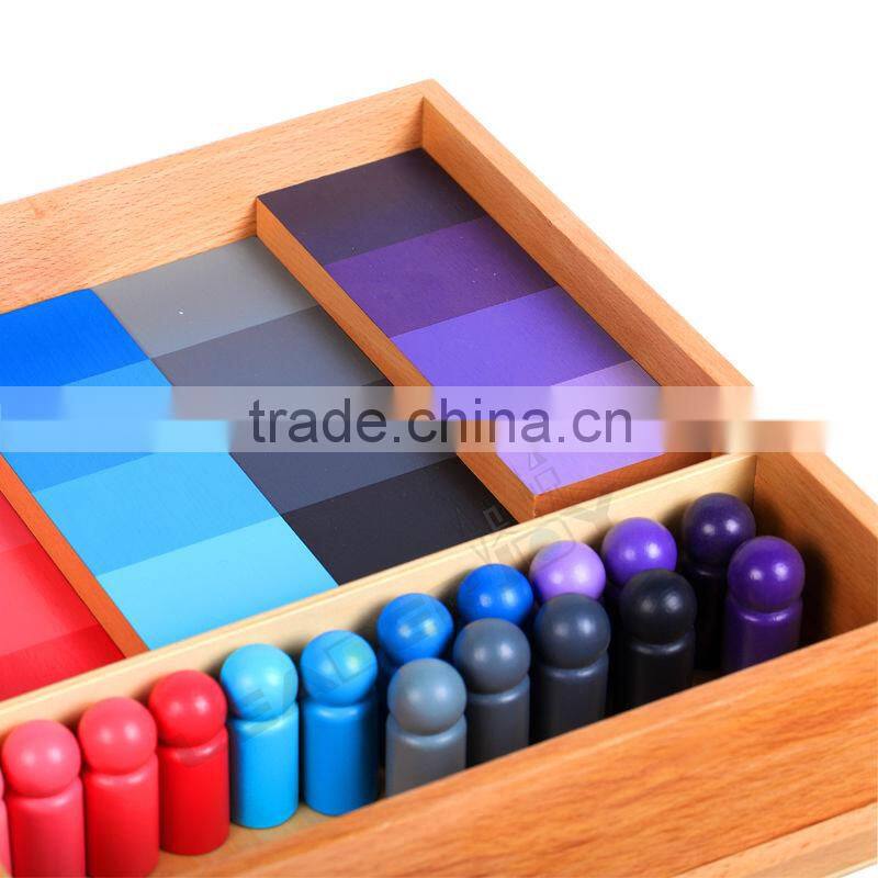 Montessori educational toys for color resemblance sorting task