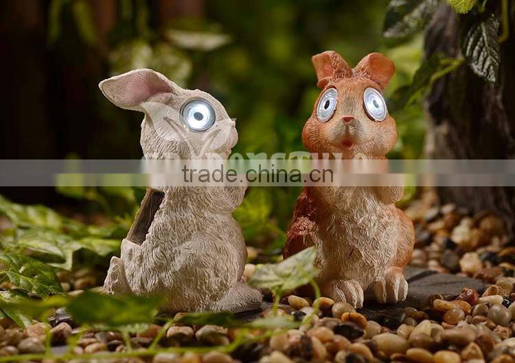 Hot Sale Polyresin Material Rabbit Design Led Outdoor Garden Light With China Manuafacturer