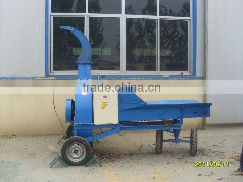 mobile dry tree branches chopper/cutter