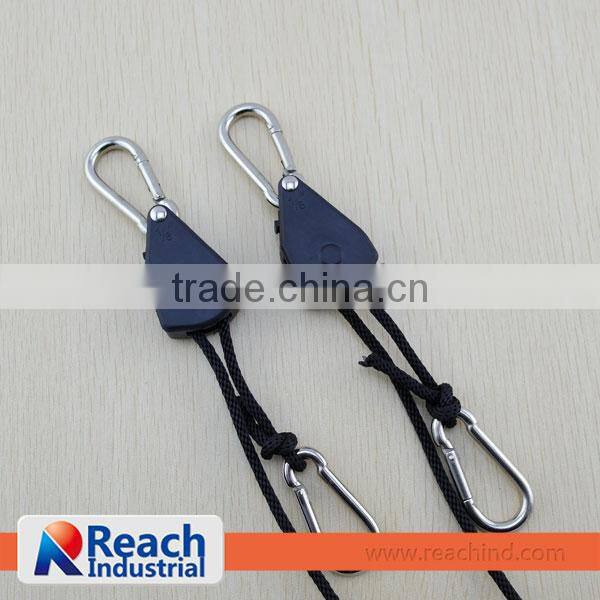Manufacture Rope Ratchet Tie Down Light Hanger