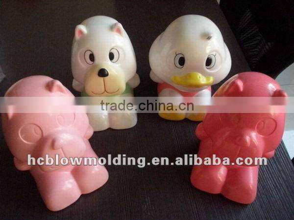 various kinds of piggy bank