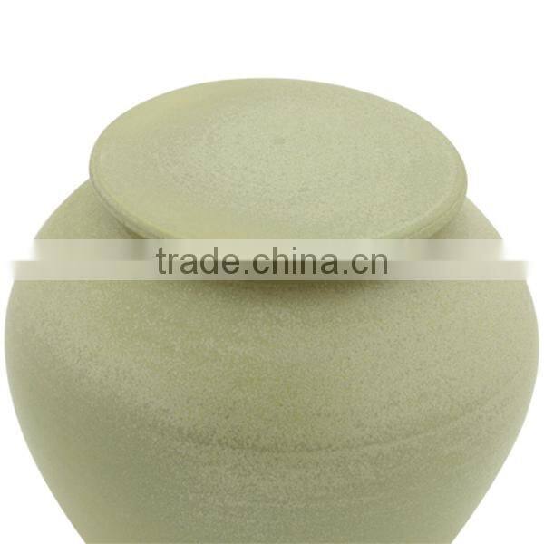2015 New Design Ceramic Pot Made In China