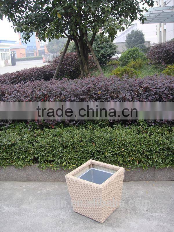 rattan flower pot garden
