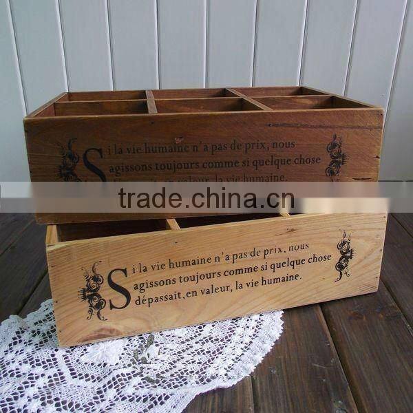 Seed plants clapboard wooden divide flowerpot