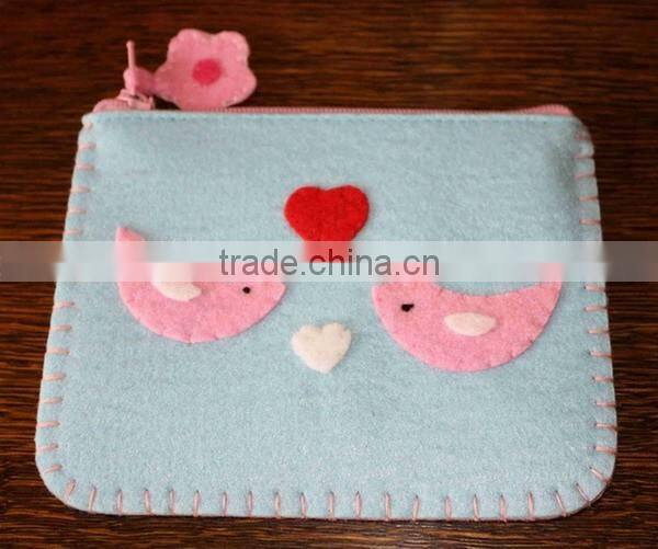 Best selling polyester mobile purse cell coin money wallet wool fabric phone pouch with handsewn birds hearts flower zipper