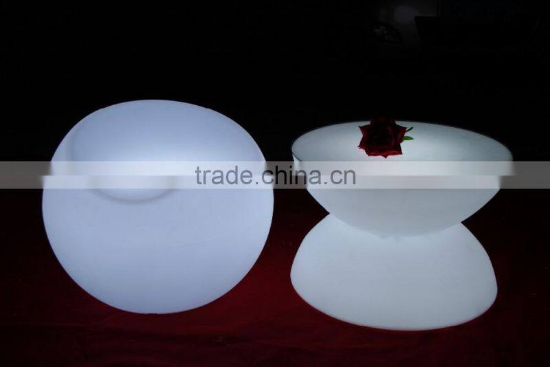 illuminated Spa triangle shaped led tables for indoor or outdoor using