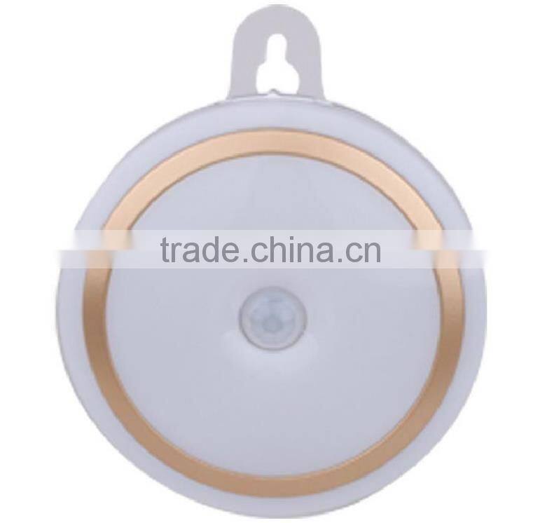 Portable body sensor night light