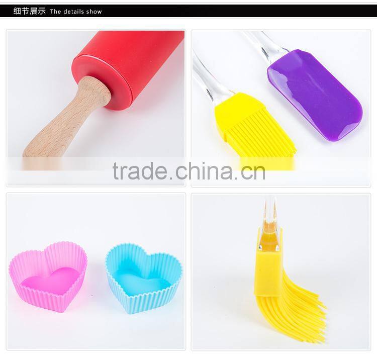 Kids Cake Baking Set Silicone Bakeware Cake Cutters Cookie Moulds