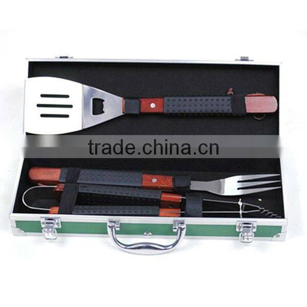 BQ-00515PCS Custom Design Stainless Steel Bamboo Handle bbq set