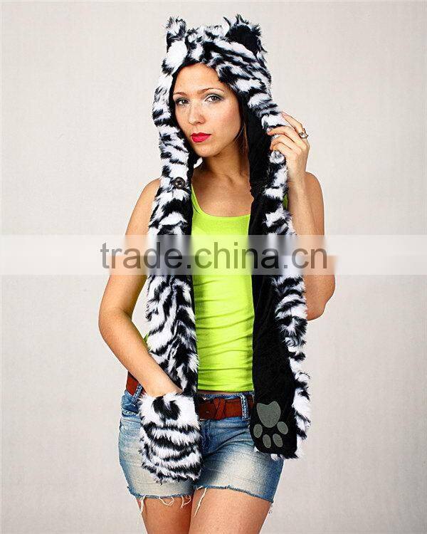 Super quality useful comfortable funny animal hood hat and scarf
