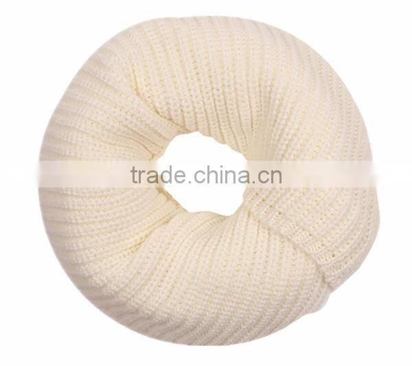 Latest fashion knitted pattern winter snood scarf
