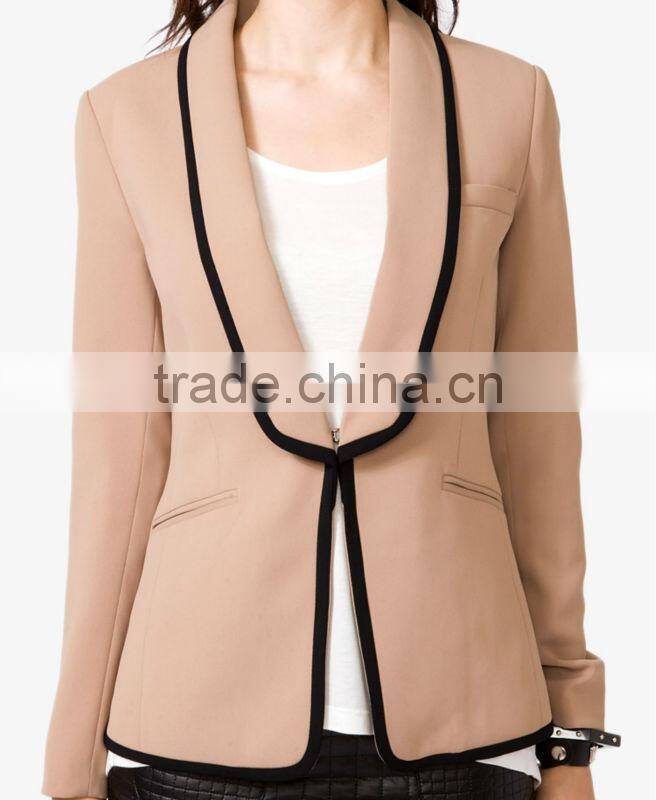 Padded Contrast Trimmed Blazer