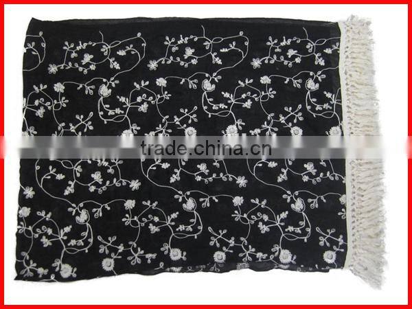 Wholesale new fashion lady's embroidery cotton shawl scarf