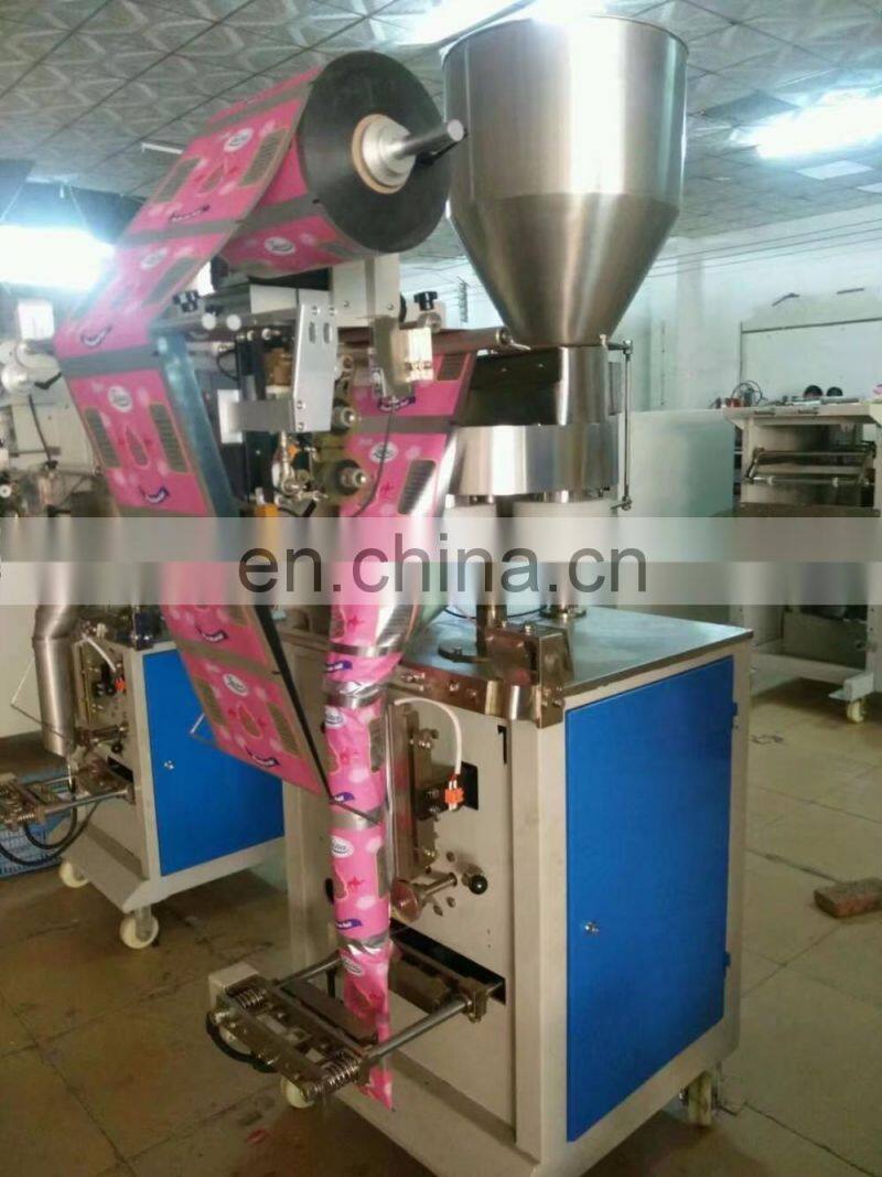 New small nitrogen potato chips packing machine/snack pouch packing machine