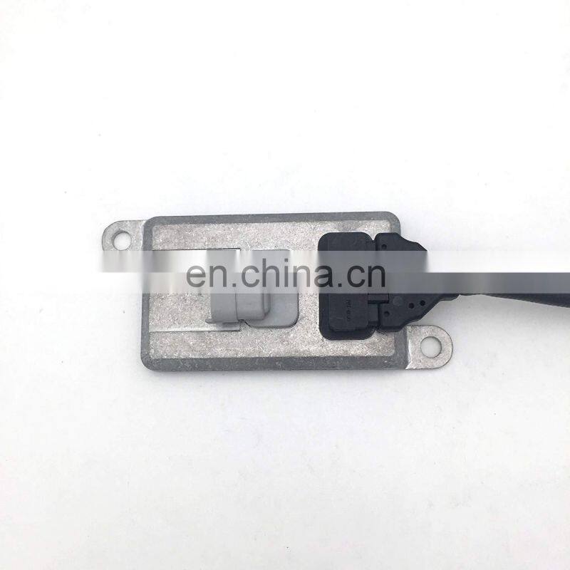 Truck Spare Parts NOX SENSOR 24V 5WK96693A 2872298