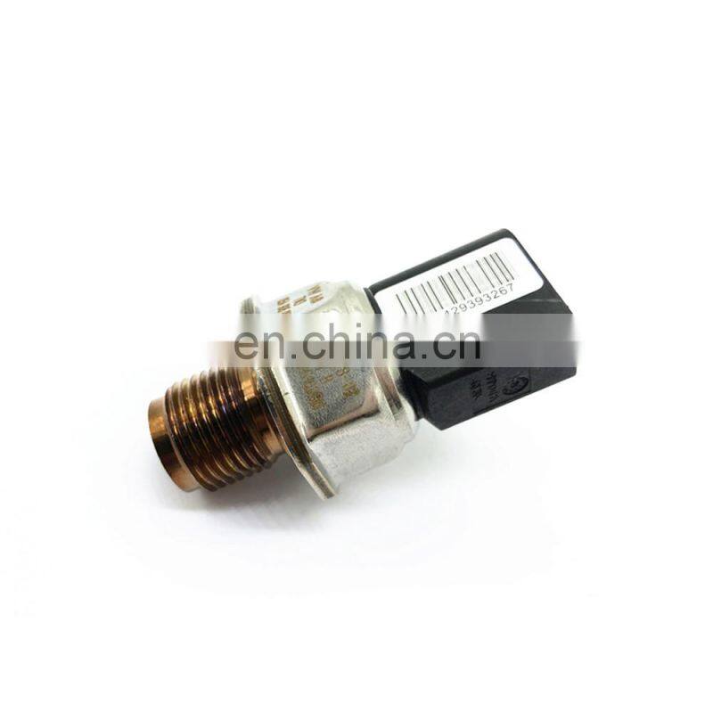 Fuel Rail Fuel Pressure Sensor OEM 85PP28-02 05A906051 55PP28-01