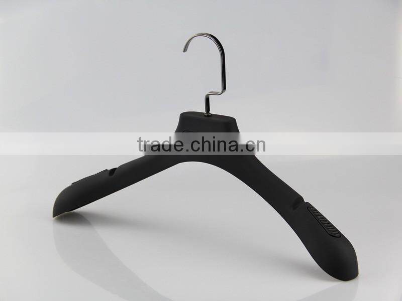 HA6914 strong plastic clothes hanger garment coat hanger for store
