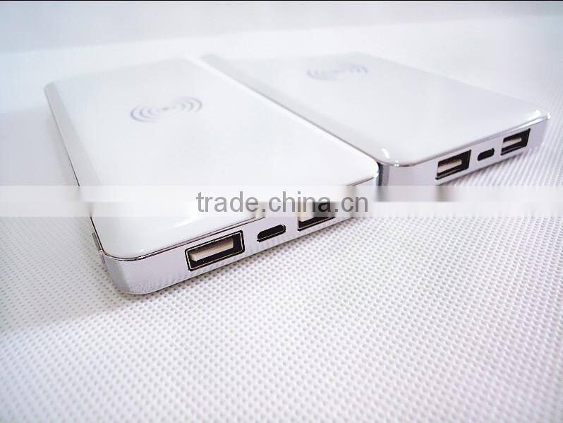 Private Mould,Unique Design Qi Standard Wireless emergency charger with 8000mAh Power Bank