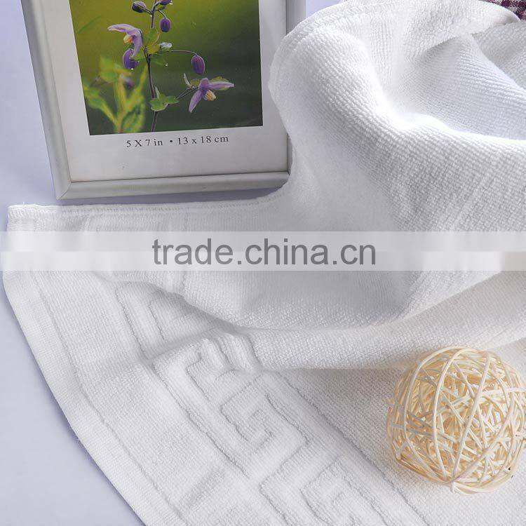 Luxurious Hotel living White terry Towels