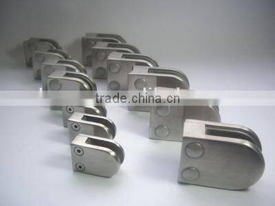 China manufacturer AISI304/316 staircase balustrade handrail glass clamp