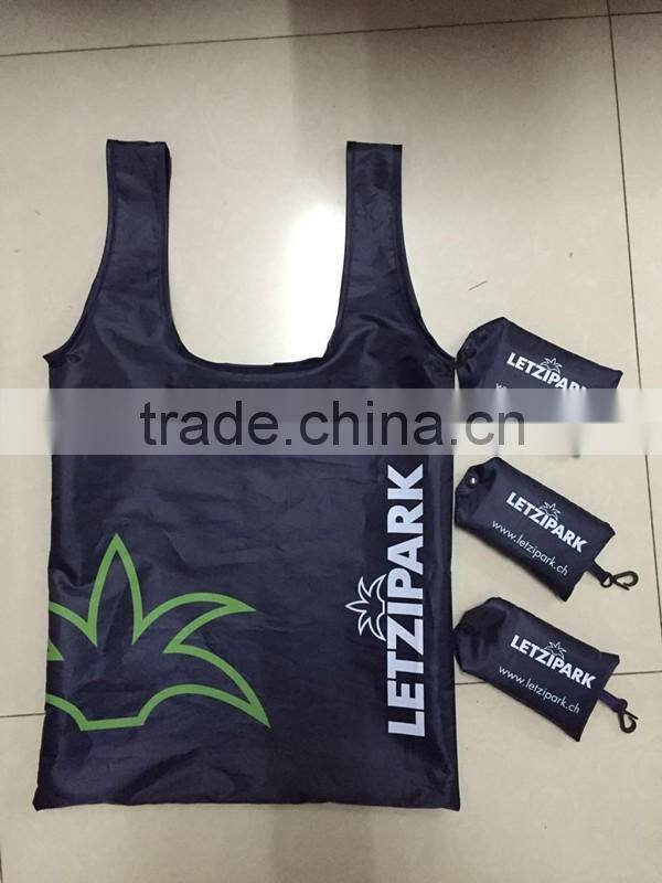 Custom 210 t Ripstop nylon these reusable folding shopping bag with small pouch