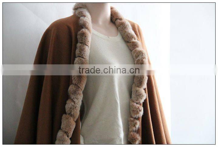 fashion, ladie's cashmere cape, with fox fur trim
