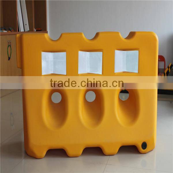 Professional manufacturer for plastic road safety barrier