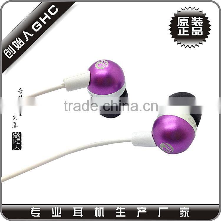 branded handsfree earphone with super bass sound quality free samples offered