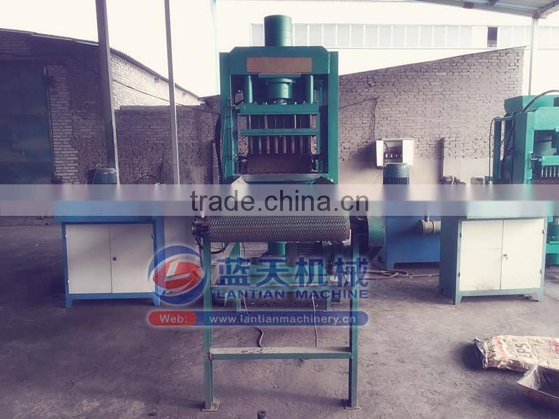 Hydraulic High Pressure Briquette Molding Machine In Factory