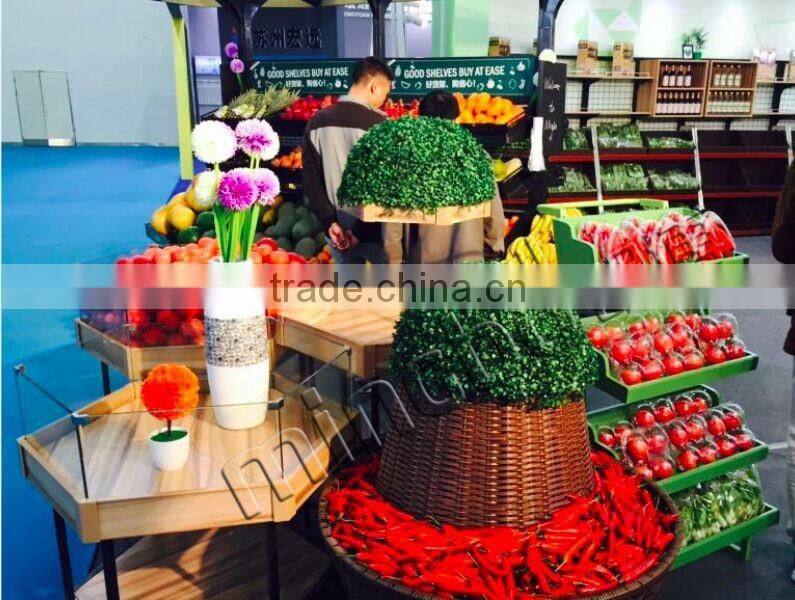 Handweaved plastic round brown fruit and vegetable display stand