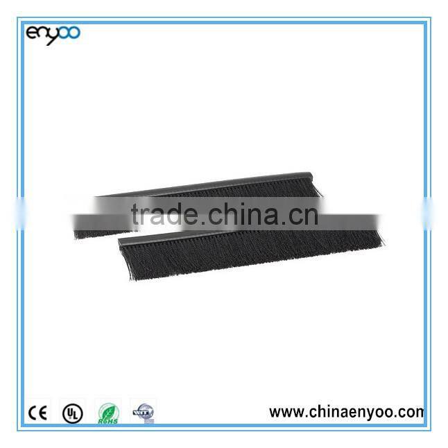 strip/rack brush grommet for Wire and Cable Management