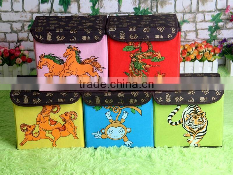 N497 Household Non Woven Box Foldable Storage Box Retro Chinese Pattern Home Storage Organization