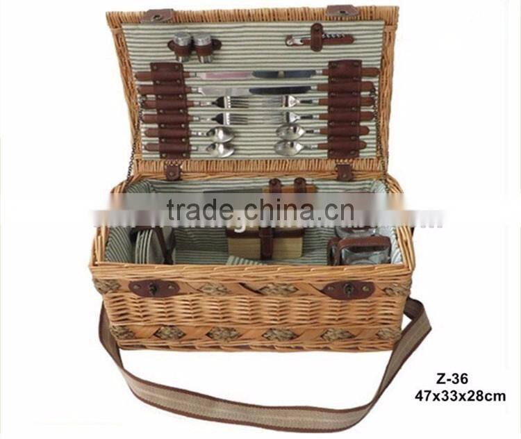 China factory custom cheap wholesale personalized luxury 4 - 6 person willow woven wicker picnic basket set
