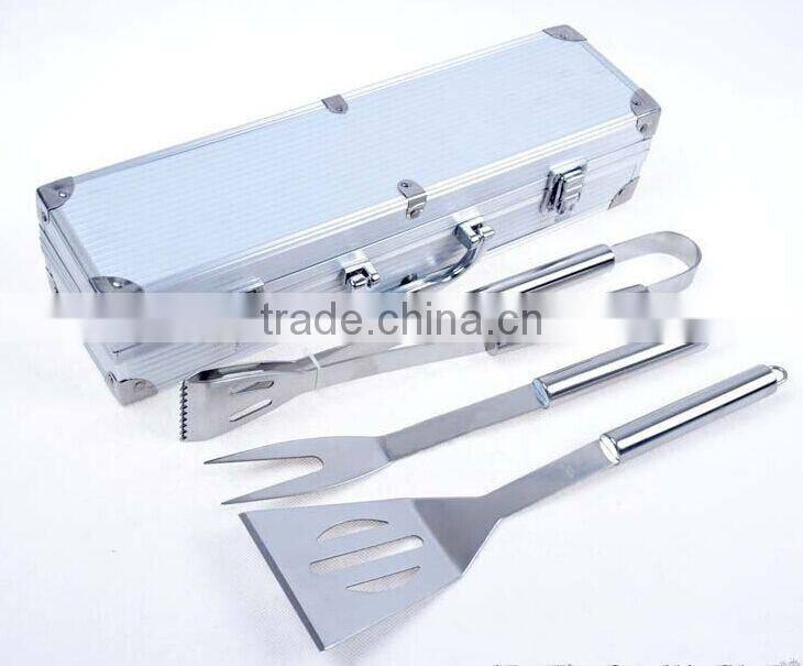 Hot 3 pcs aluminum box bbq tool set