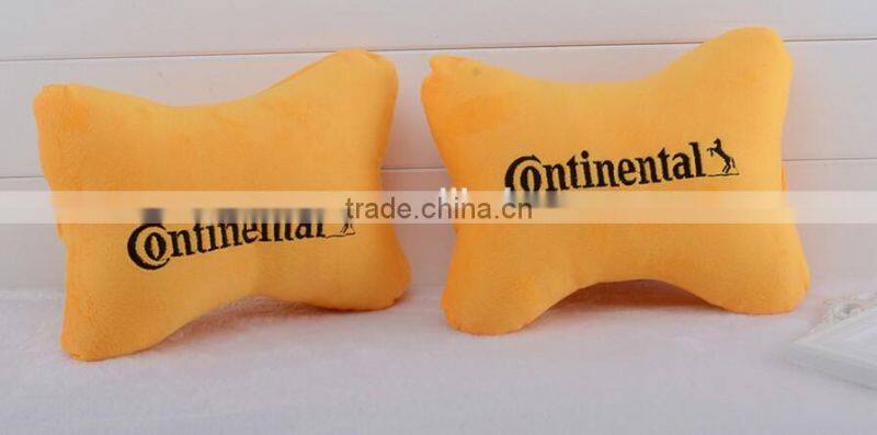 Customized Promotion Logo Car Travel Pillow Blanket with Bone Neck Pillow Kit