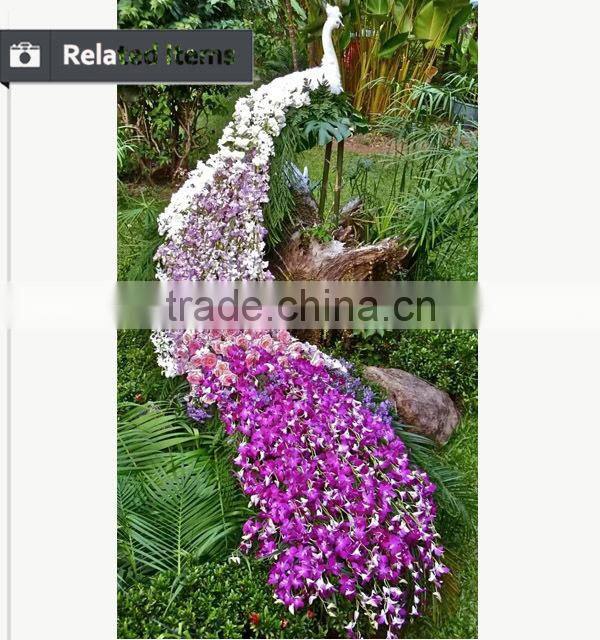 Artificial plastic hedge topiary grass animal for landscape