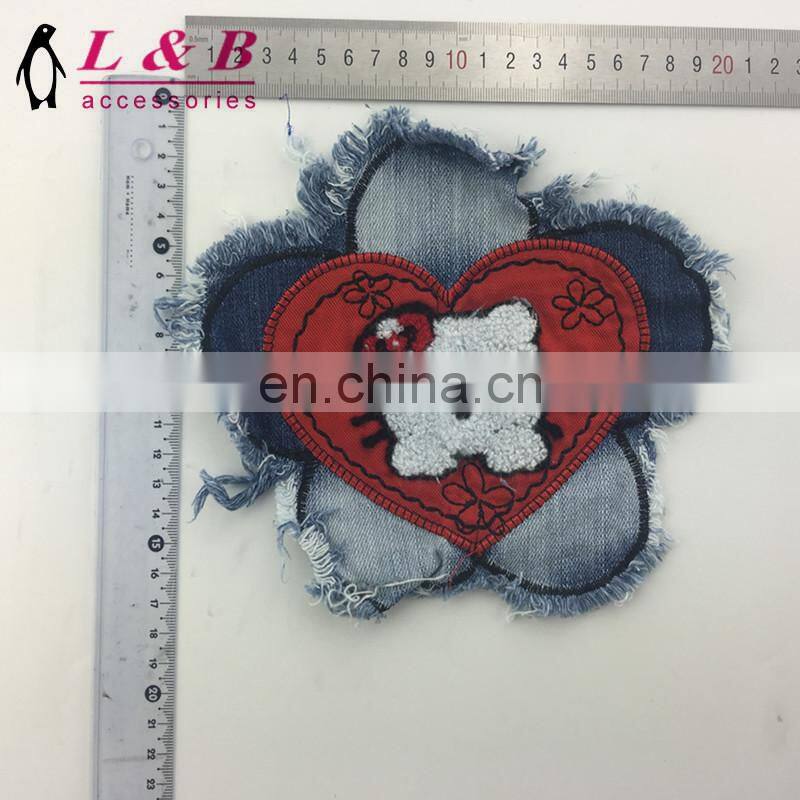 New design wholesale towel embroidery patch with denim