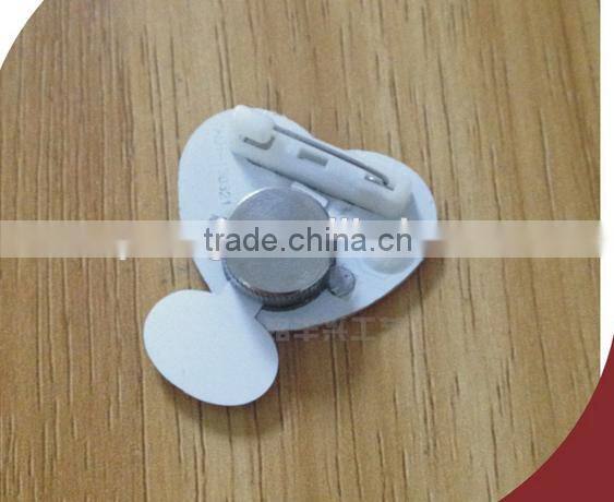 Heart shape led brooch ,mix styles flashing heart badge love brooch for party decoration ,cheap wedding party gift