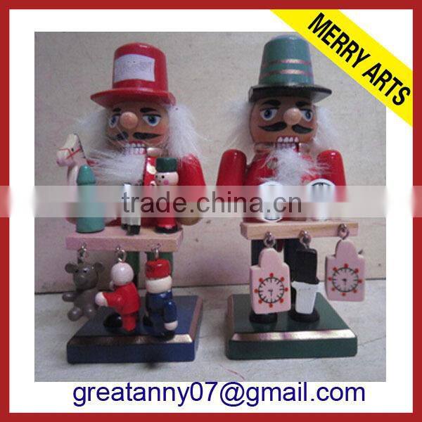 Yiwu China Manufacturering fat wooden carving nutcracker decoration