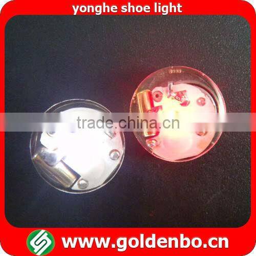 Shake lighting shoes