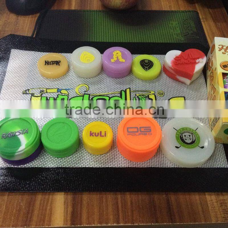 customized small cans bottles cartoons opener for sticky wax product container storage