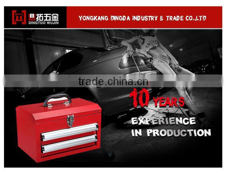 Excellent in cushion effect big tool box DT-621