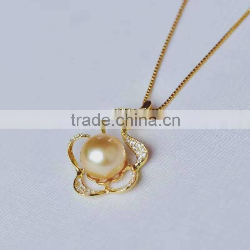 golden south sea pearl pendant with high quality